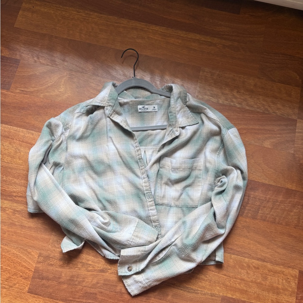 Hollister Plaid Crew Neck Sweater - Green and Cream